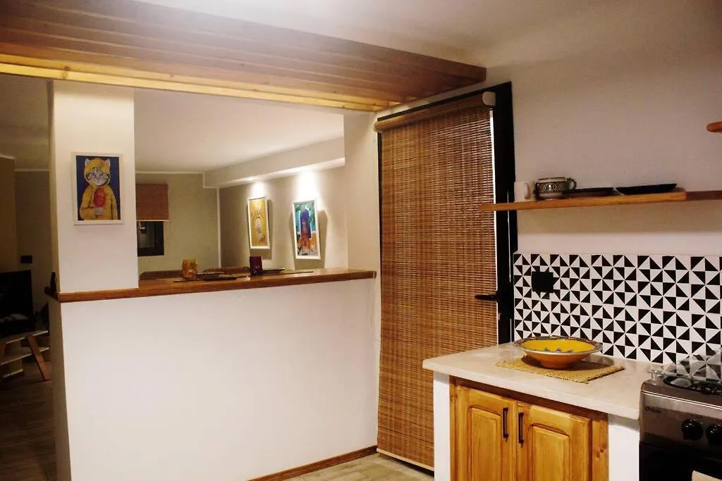 Cozy Studio In Cite Ennasr 1 Ariana 0*,
