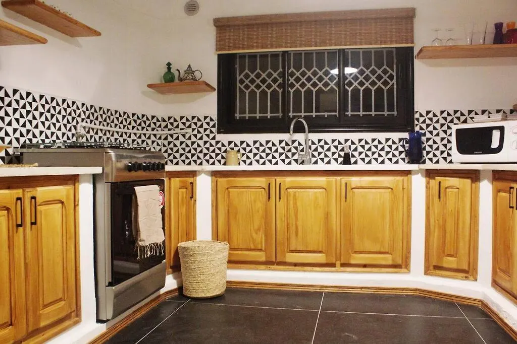 Apartment Cozy Studio In Cite Ennasr 1 Ariana
